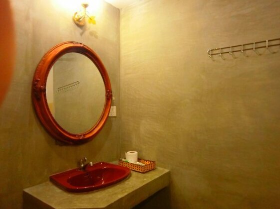 Best Central Point Hotel - Photo5