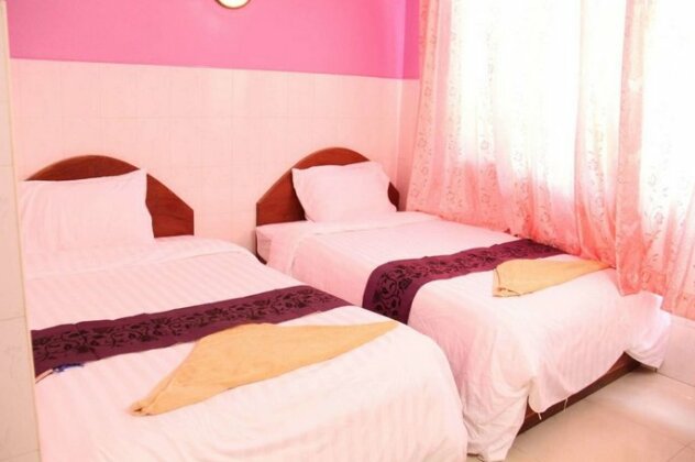 Capitol 3 Guesthouse - Photo2