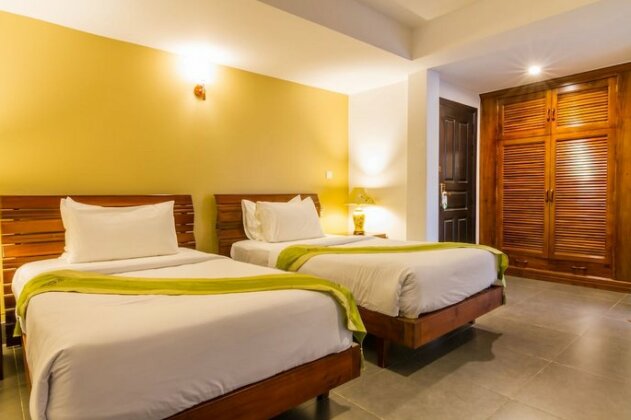 CCC Hotel Airport - Photo5
