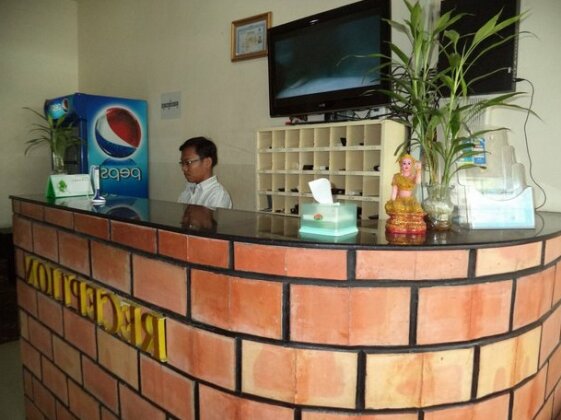 China Town Guesthouse - Photo2