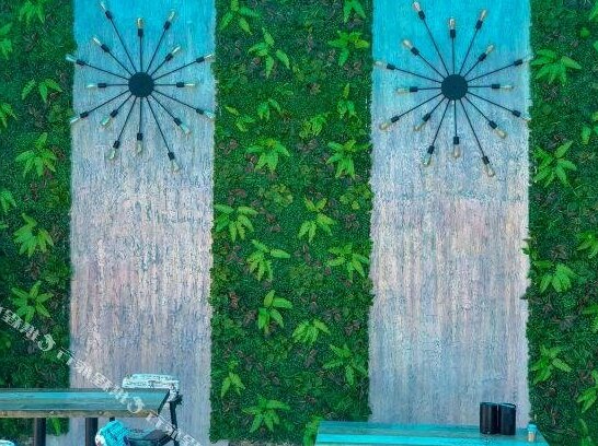 Diamond Pearl Hotel - Photo2