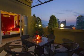EMAN BKK Hotel - Photo2