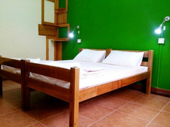 Envoy Hostel Phnom Penh - Photo3