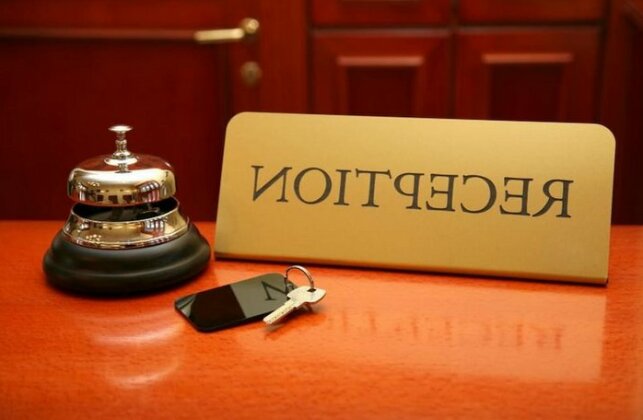 Golden World Guesthouse - Photo3