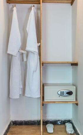 Home Chic Hotel - Photo2