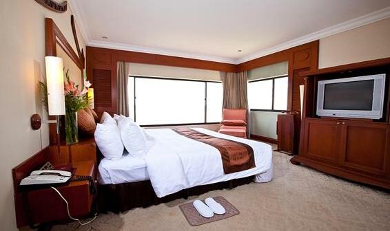 Hotel Cambodiana - Photo2