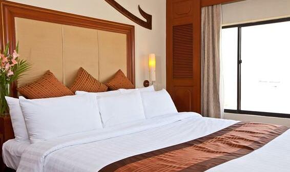 Hotel Cambodiana - Photo3