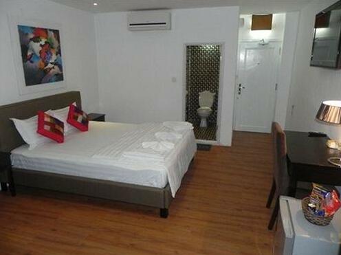 Maya Papaya Cafe & Hostel One Stop - Photo5