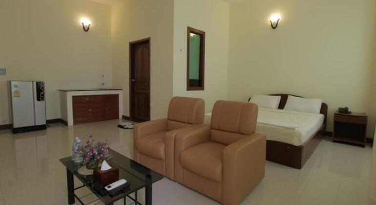 Moona Hotel & Apartment - Photo4