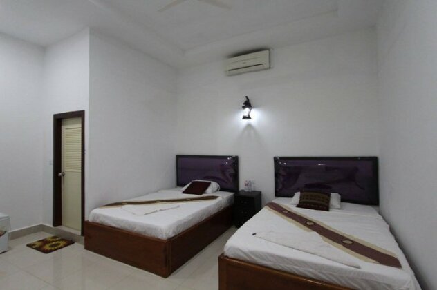 New Season Riverside Hotel - Photo5