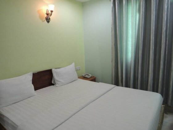 Night Inn Hotel - Photo5