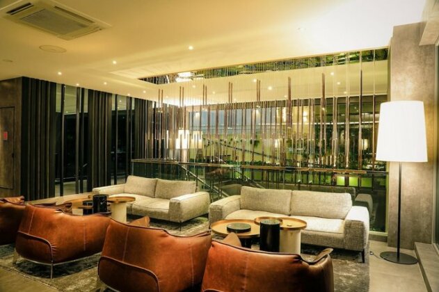 One Residence Hotel & Apartment - Photo4
