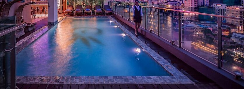 Orussey One Hotel & Apartment - Photo2
