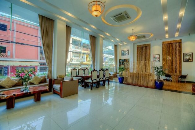 Orussey One Hotel & Apartment - Photo4