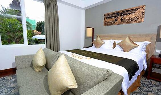 Palace Gate Hotel & Resort - Photo4