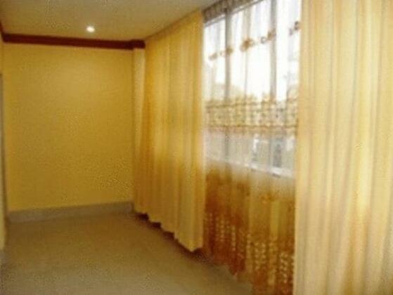 Phnom Penh City Hotel - Photo3