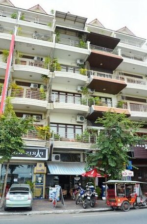 Phnom Penh Riverview Apartments - Photo2