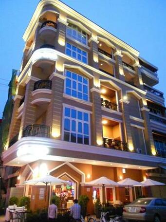 Pillar Hotel