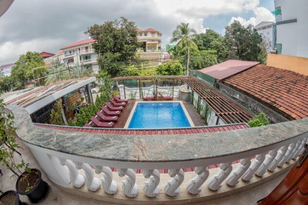 Poolside Villa Phnom Penh - Photo3