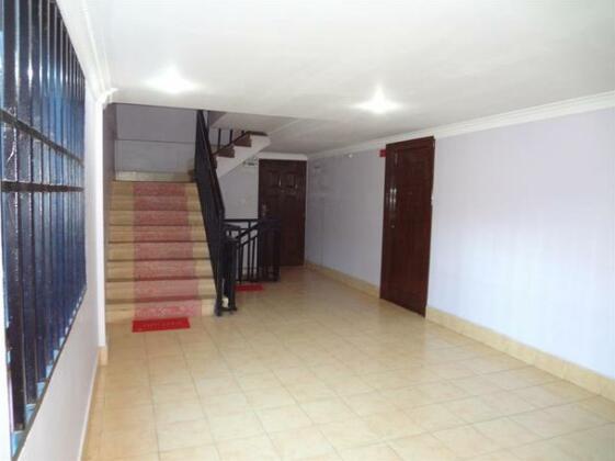 Red House Guesthouse - Photo4