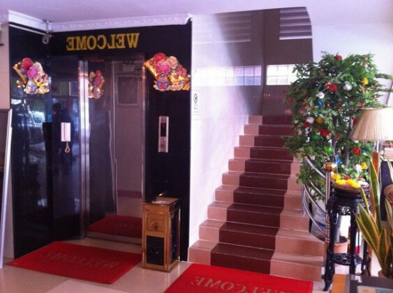 Sky Park Guesthouse - Photo2
