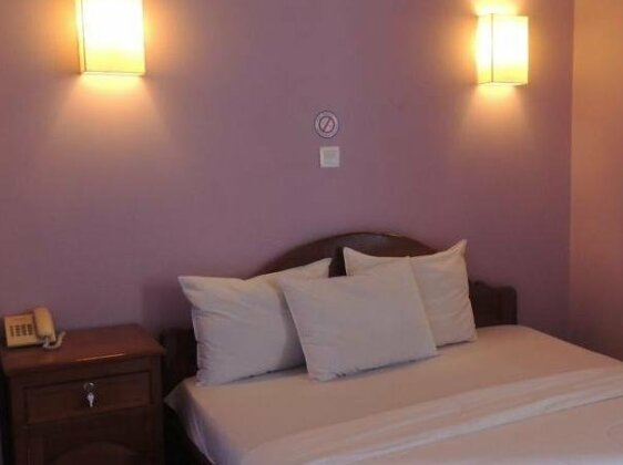 Smiley's Hotel - Photo5
