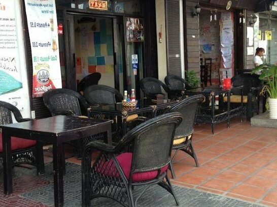 Tonle Khmer Guesthouse and Sky Bar - Photo3