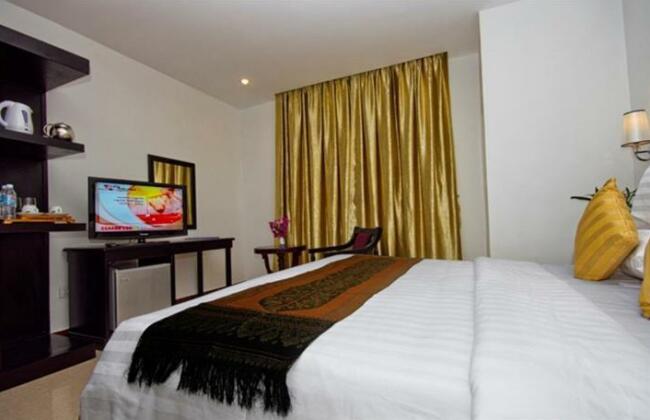 Town View Hotel II - Photo3
