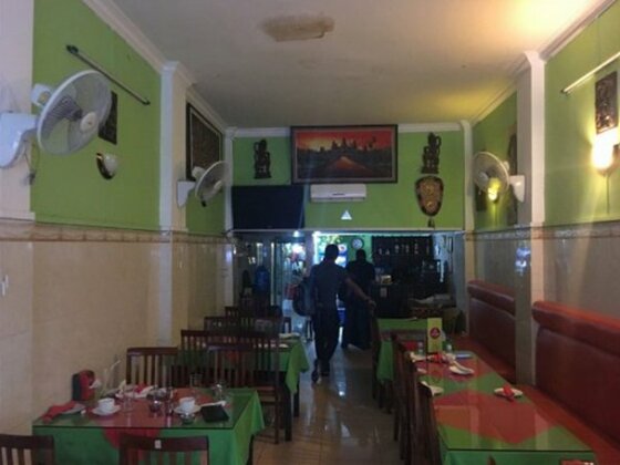 Vanakkam India Restaurant & Guesthouse - Photo2