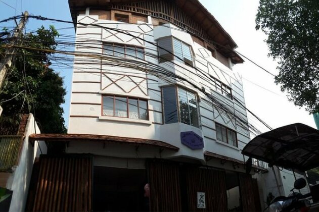Photo 4