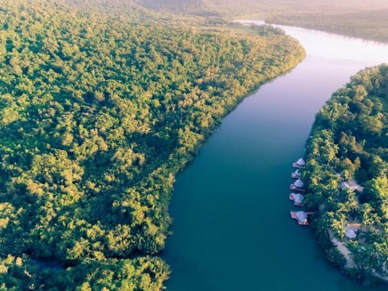 4 Rivers Floating Lodge - Photo3