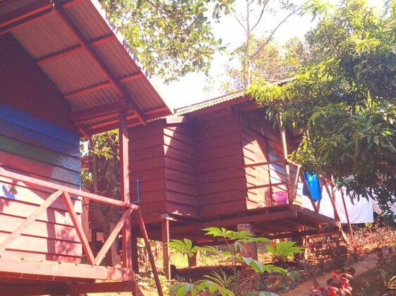Happy Elephant Bungalows - Photo5