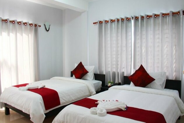 Angkor Empire Boutique - Photo4