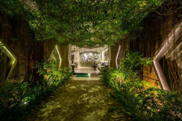 Central Suite Residence - Photo5