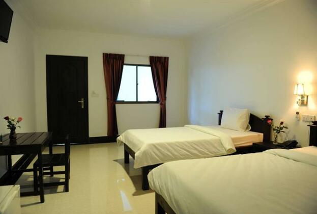 City Comfort Hotel - Photo2