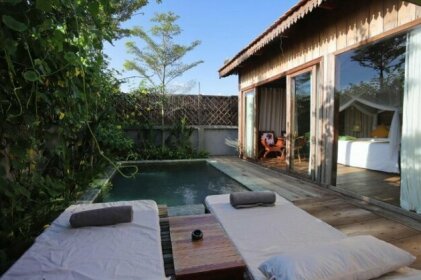 Dontrei Private Pool Bungalow-Free pickup