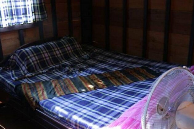 Dove Wooden House - Photo3