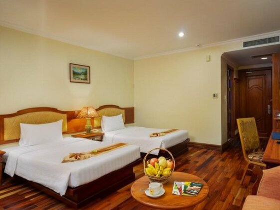 Dragon Royal Hotel - Photo5
