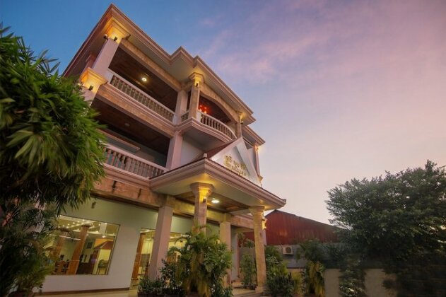 DV Angkor Villa
