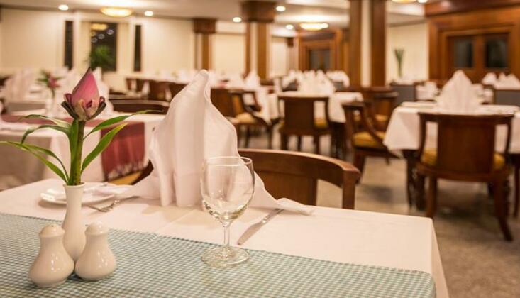 Empress Residence Resort and Spa - Photo3