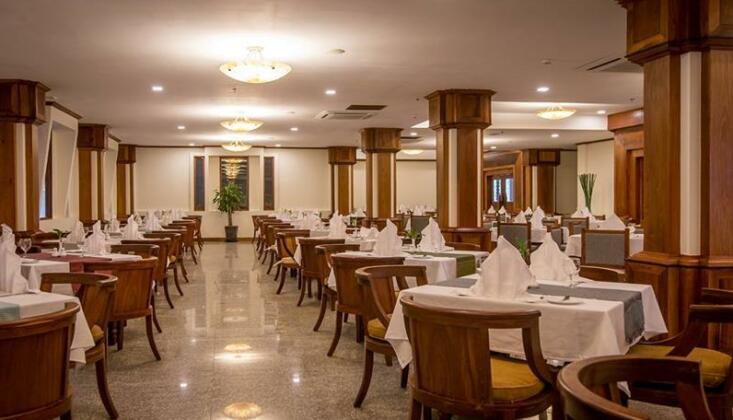 Empress Residence Resort and Spa - Photo4