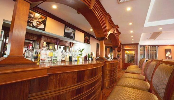 Empress Residence Resort and Spa - Photo5