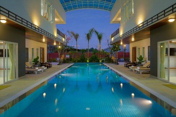 Gorgeous House with Amazing Pool View Full Amenities - Photo2