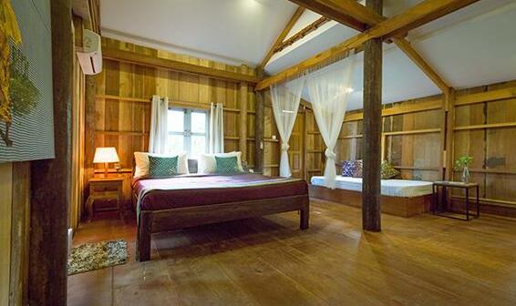 Isann Lodge - Photo5