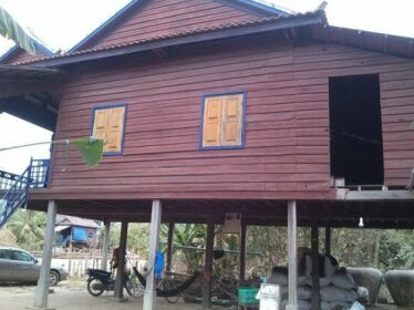 Khmer Home Stay With Friendly Host