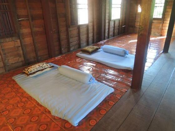 Kraper 7 Por Homestay - Photo2
