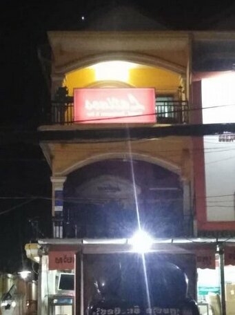 Latinos Hostel - Photo3