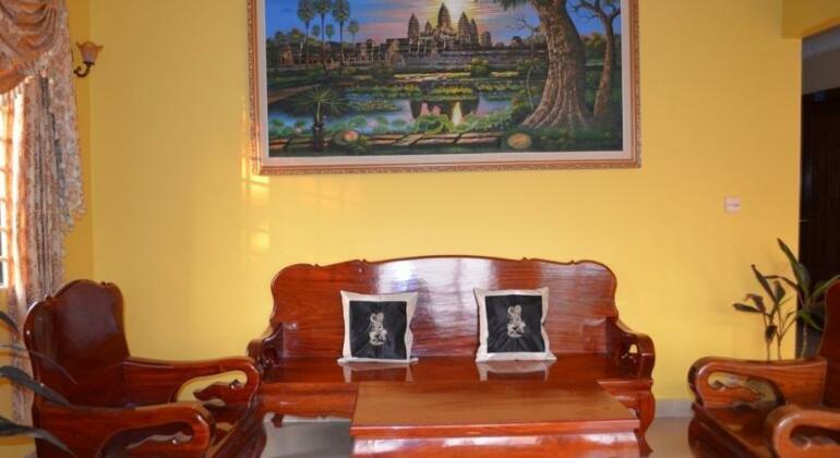 Long Live Angkor - Photo4