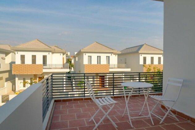 Melbourne Residence Modern Living - Photo5