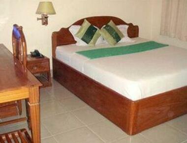 Molina Village Hotel - Photo4